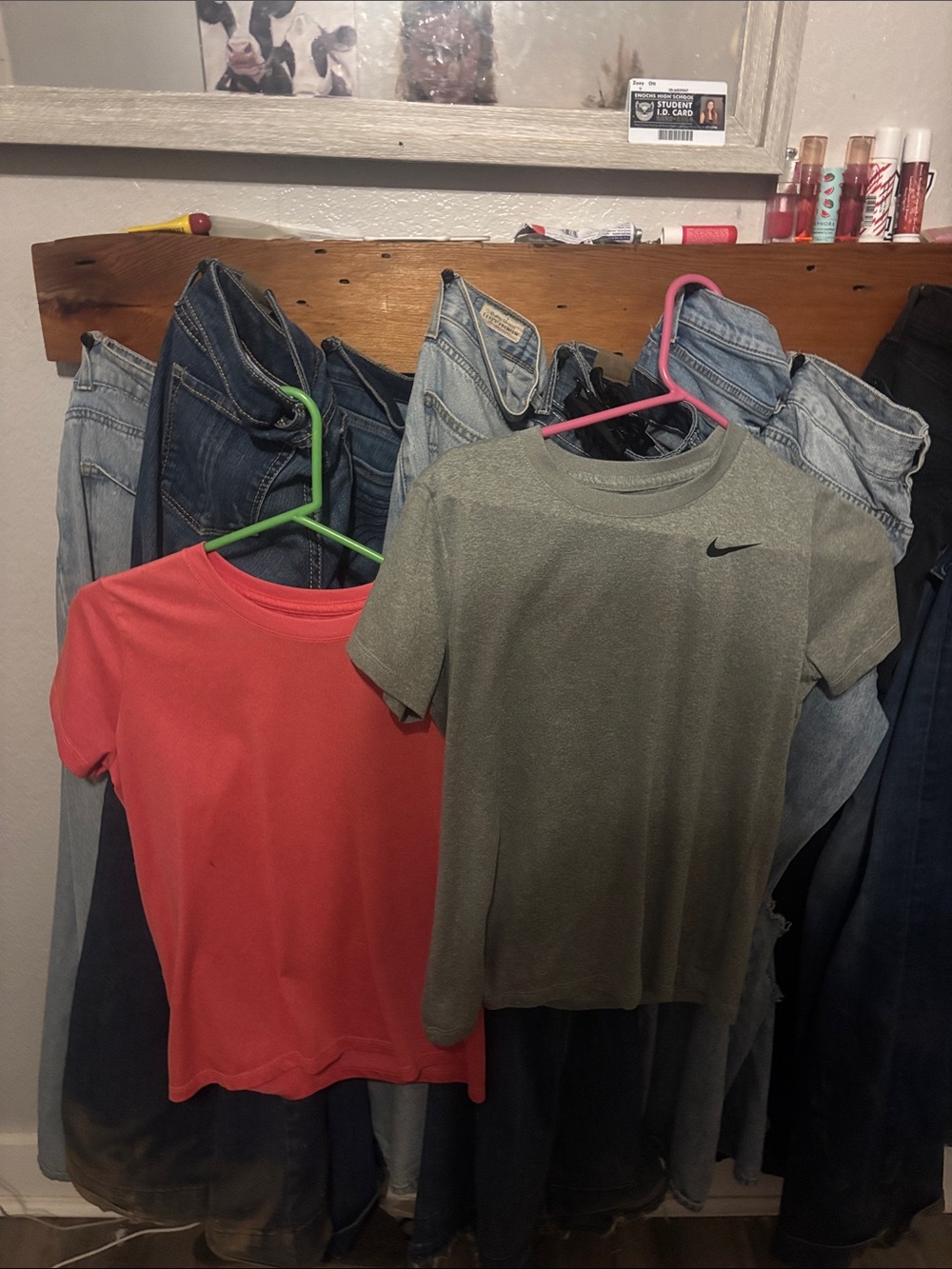 Nike women’s Tee - red and black